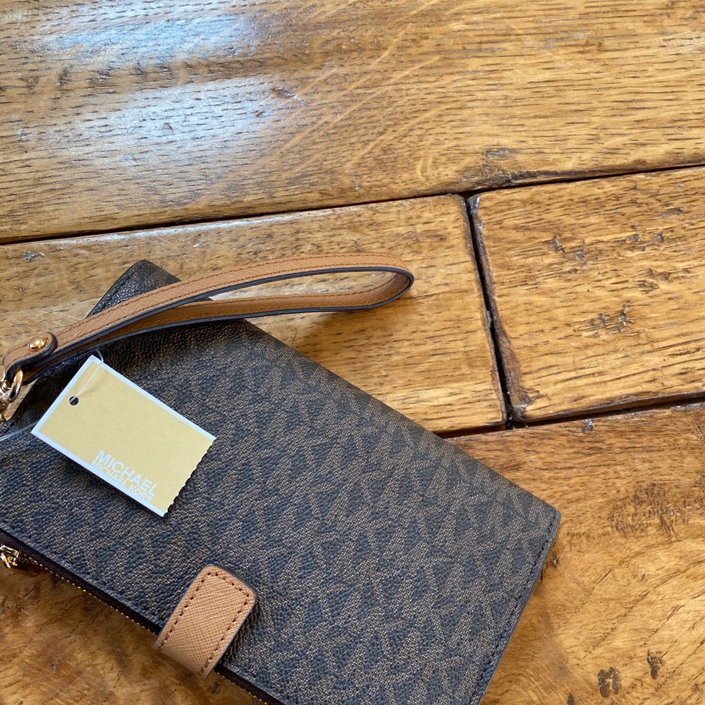 NwT Michael Kors signature double zip wallet - Picture 3 of 8